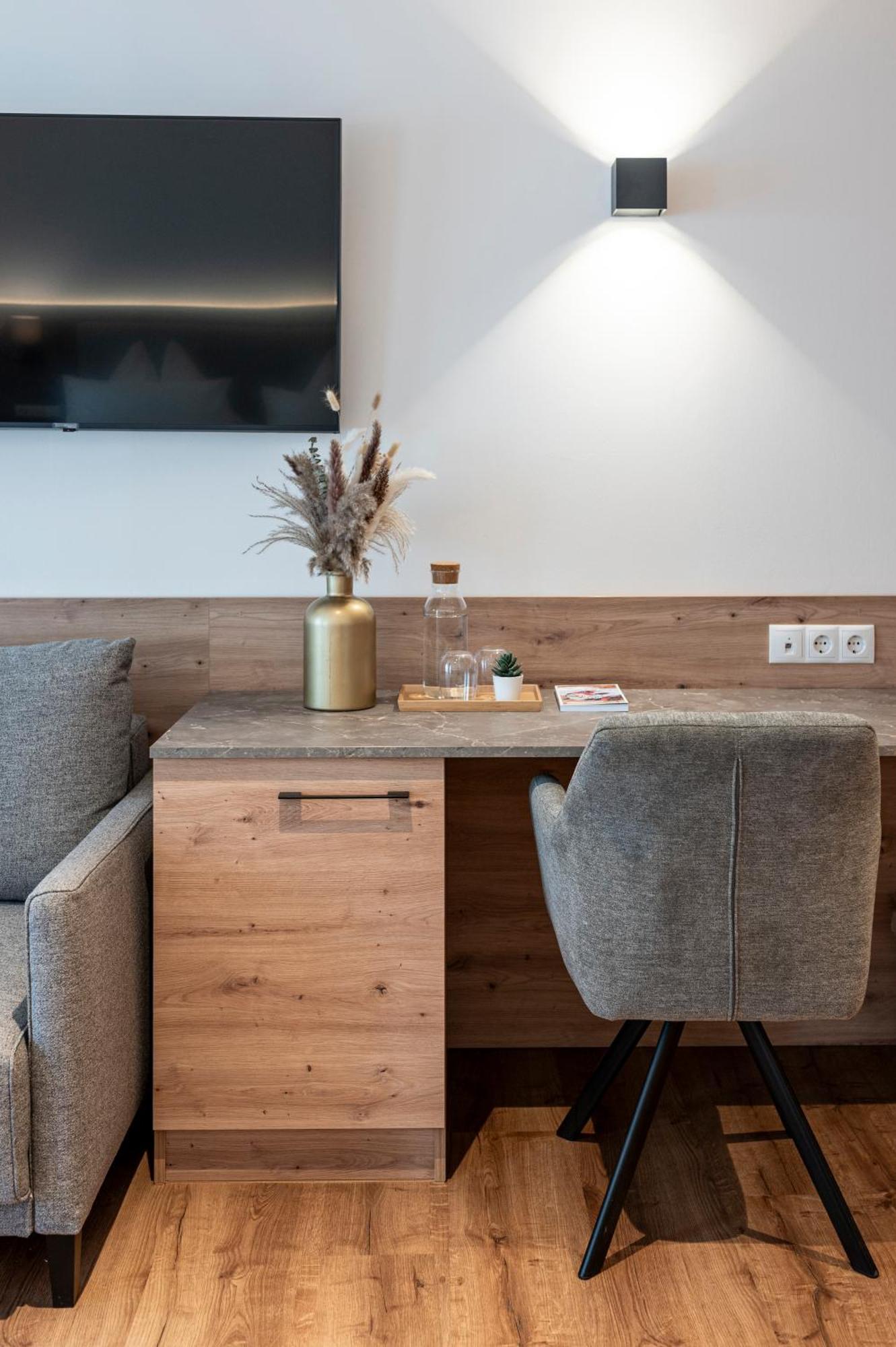 Hotel Gasthof Brueggler Radstadt Extérieur photo