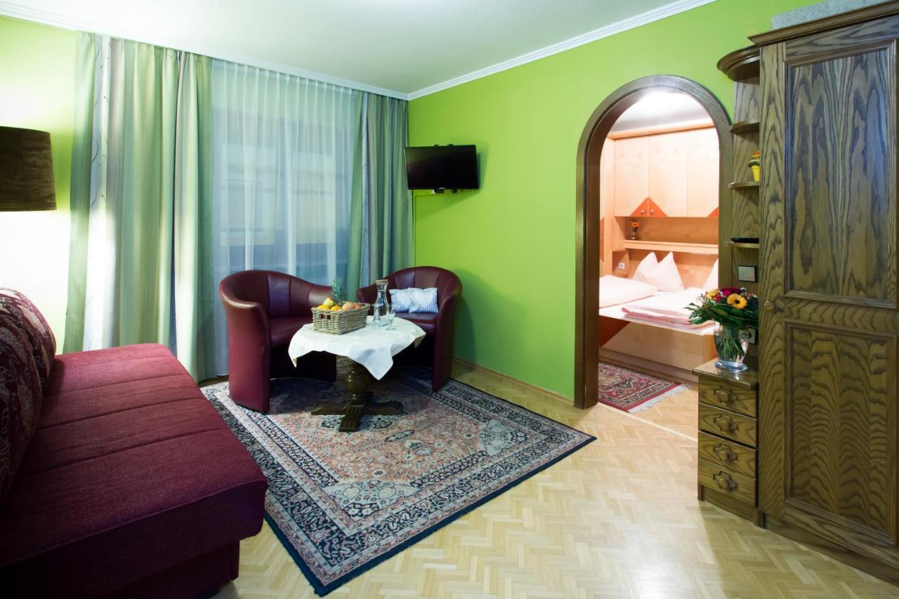 Hotel Gasthof Brueggler Radstadt Extérieur photo