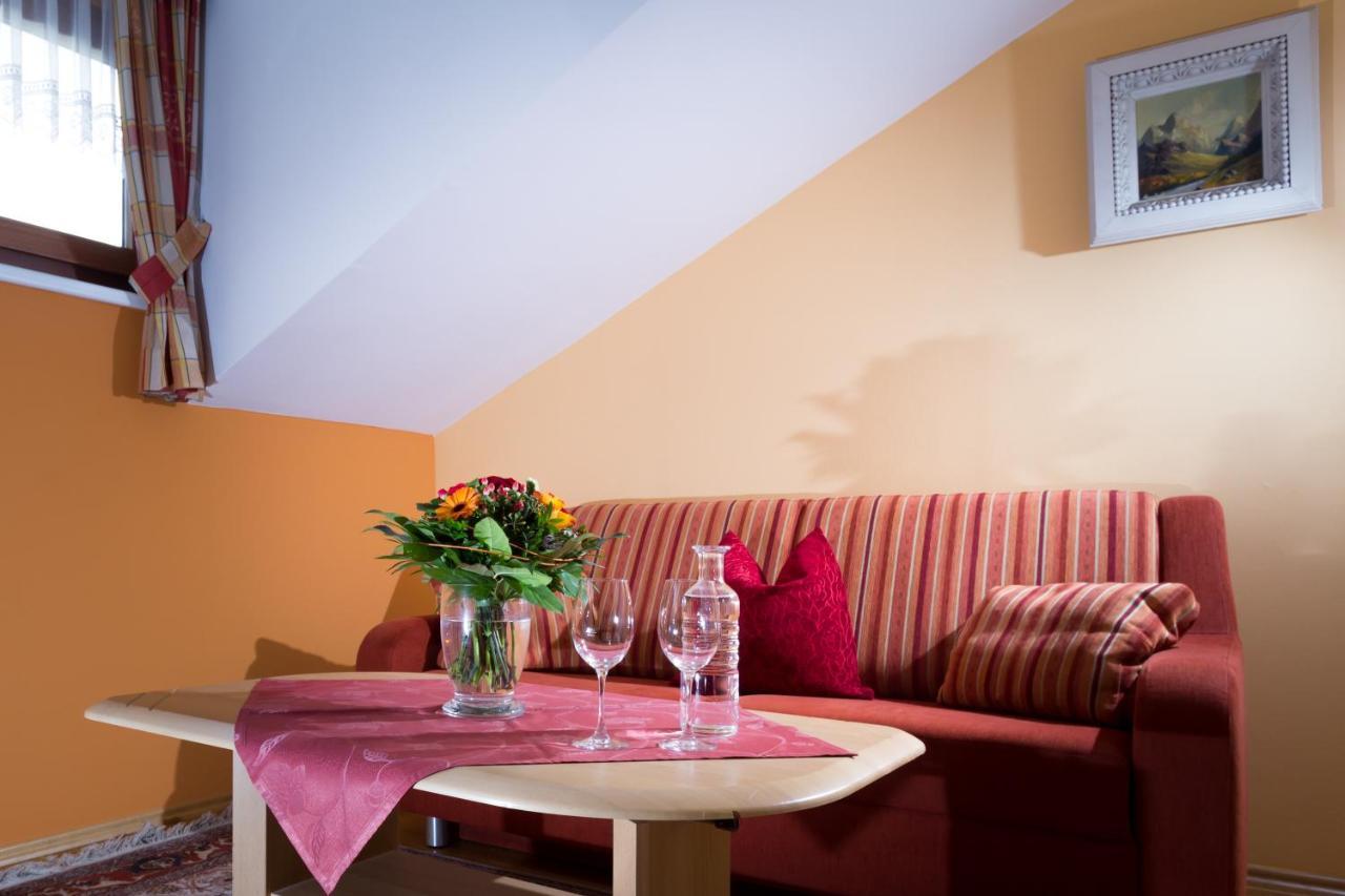 Hotel Gasthof Brueggler Radstadt Extérieur photo